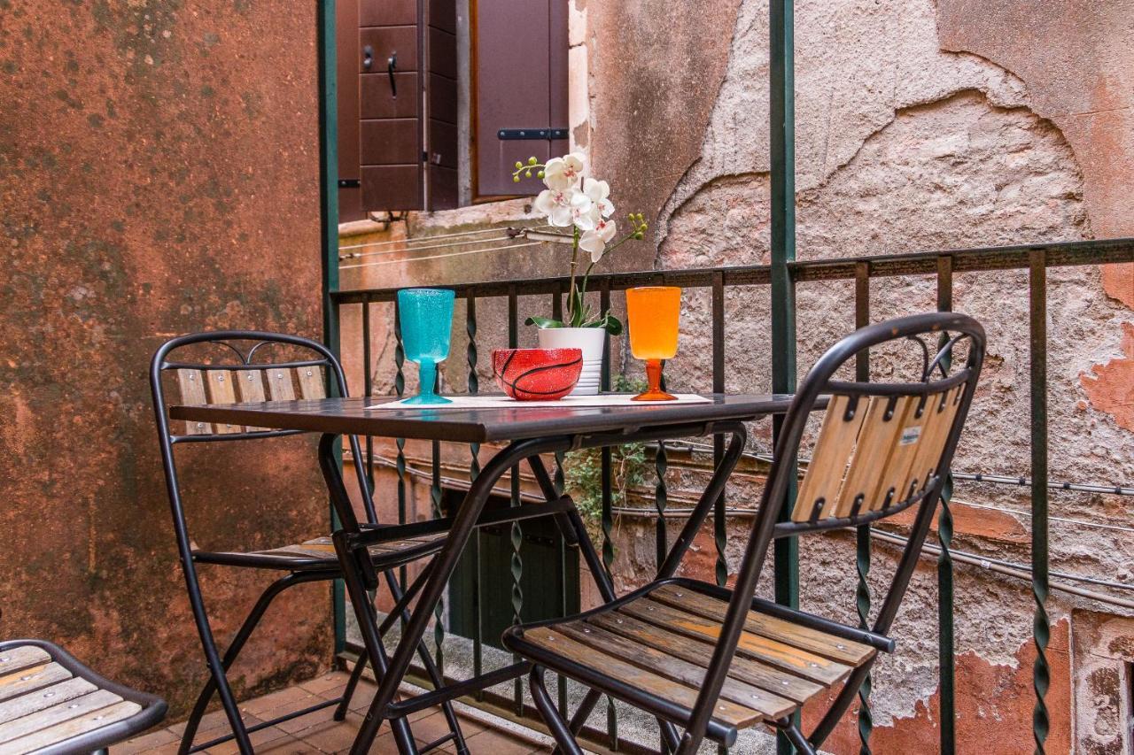 Rialto Mercato A Family In Venice Like At Home Exterior foto